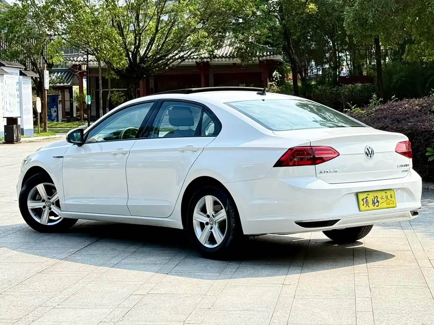 Volkswagen Lamando 2021 230TSI DSG Fashion Edition фото 7