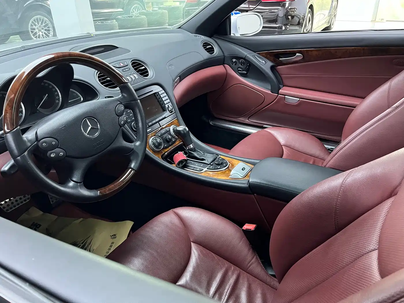 Mercedes-Benz SL-Class 2008 SL 500 фото 10