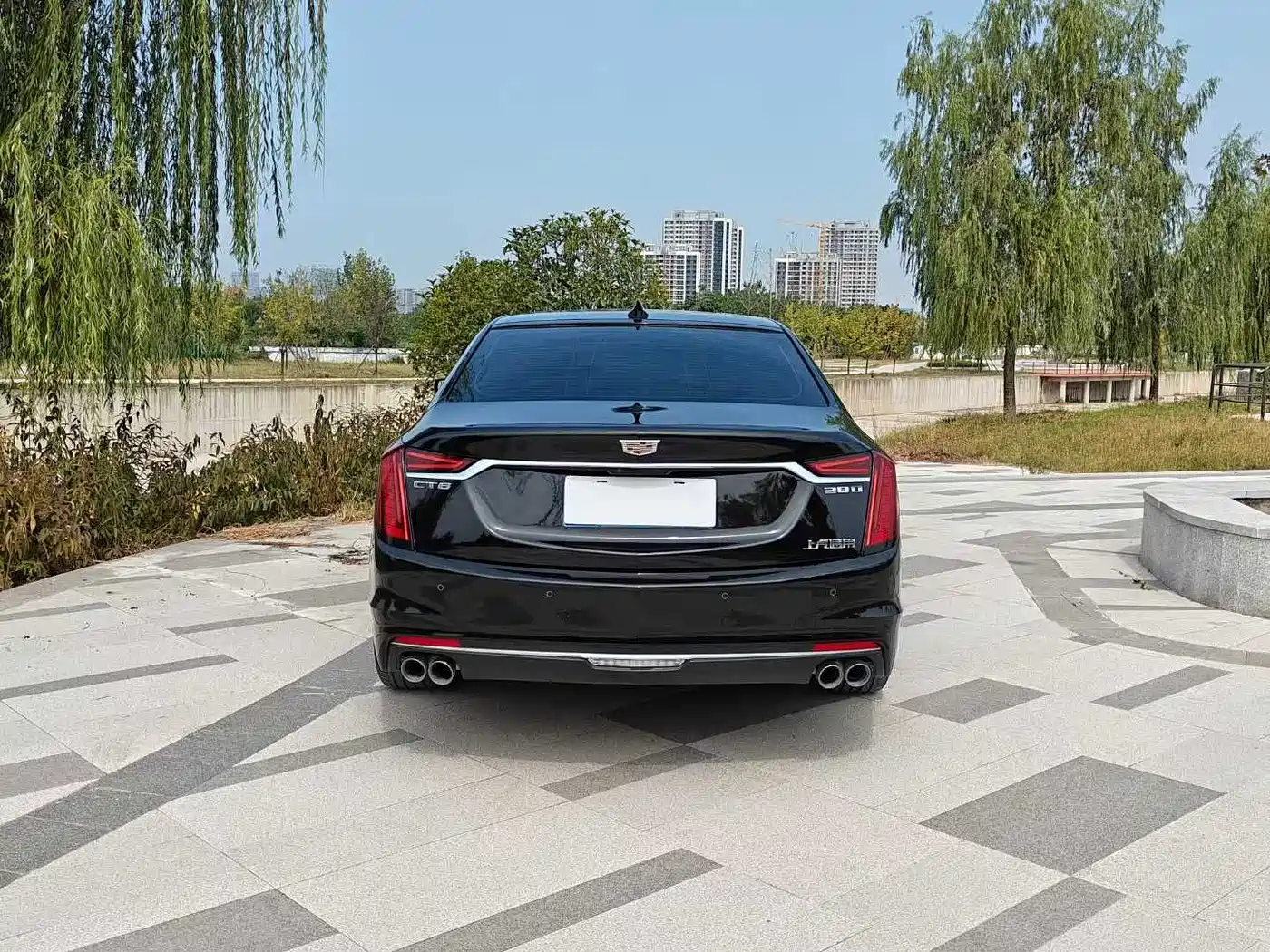 CADILLAC CT6