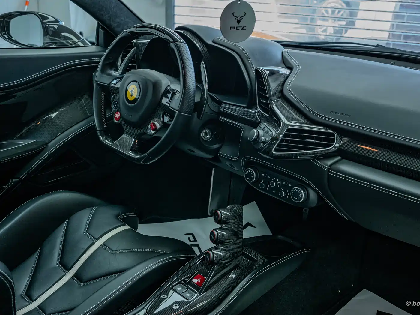 Ferrari 458 2011 4.5L Italia фото 8