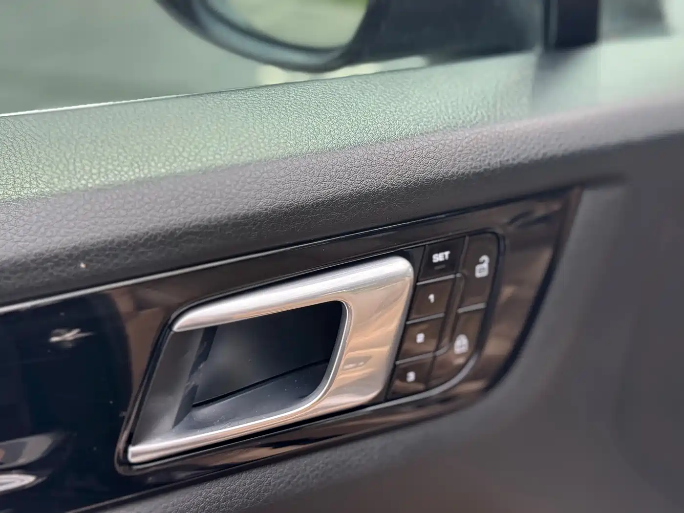 PORSCHE CAYENNE NEW ENERGY