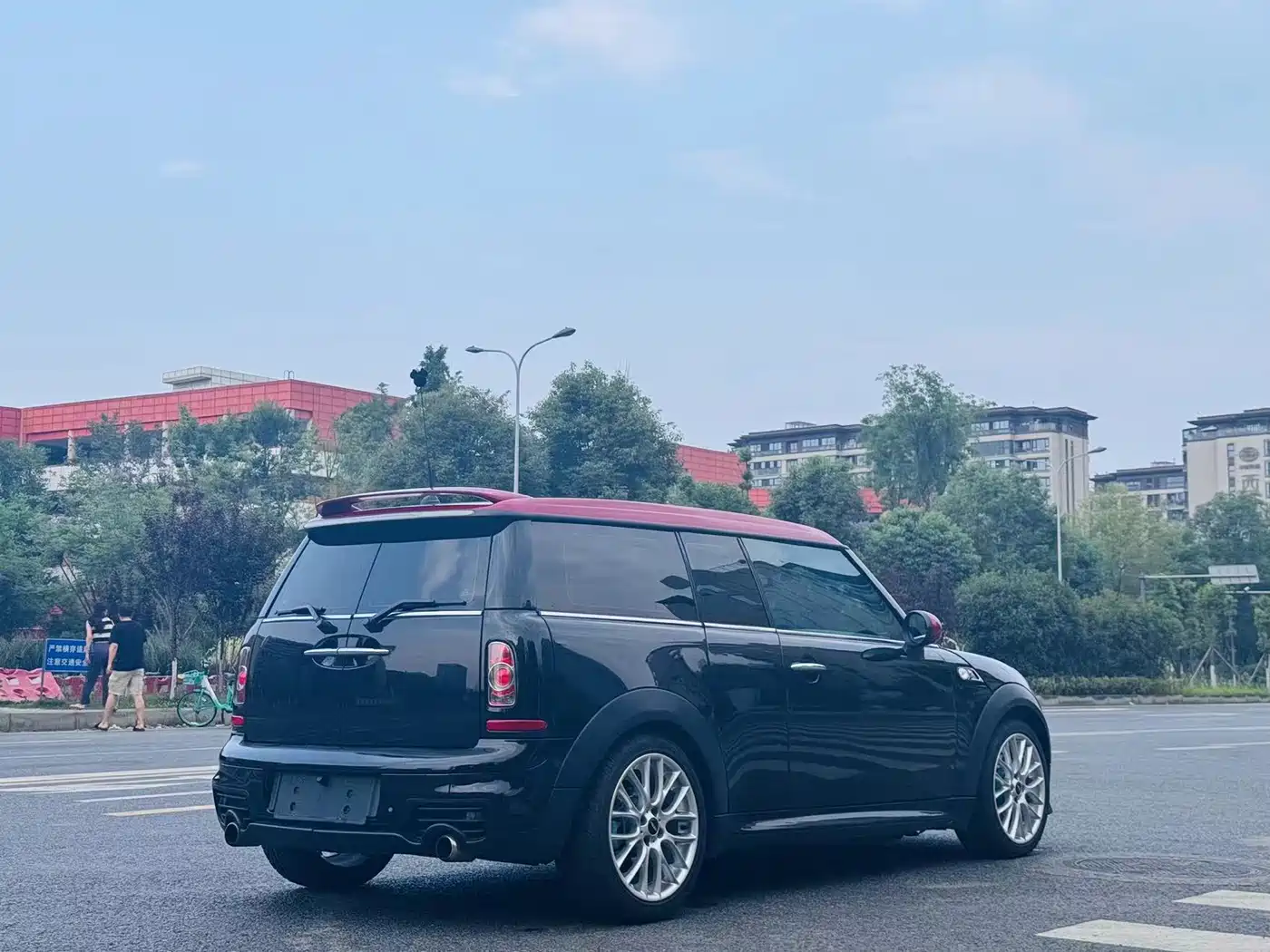 MINI CLUBMAN 2012 Model 1.6T COOPER S China Mission Edition фото 7