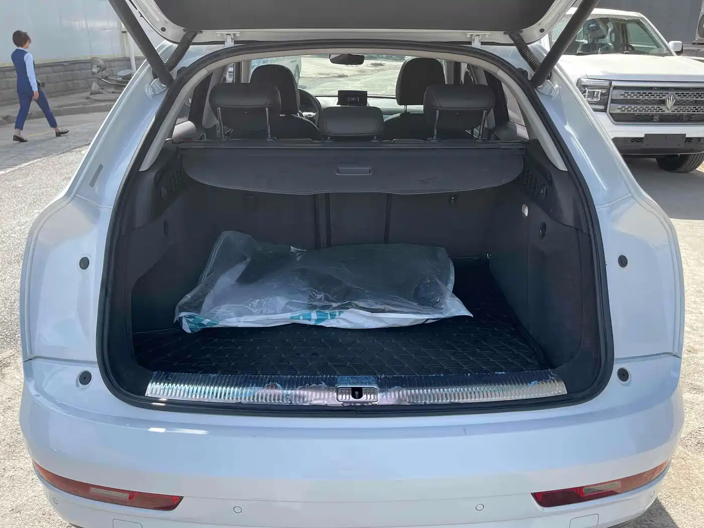 Audi Q3 2018 30th Anniversary Edition 35 TFSI Fashion фото 17