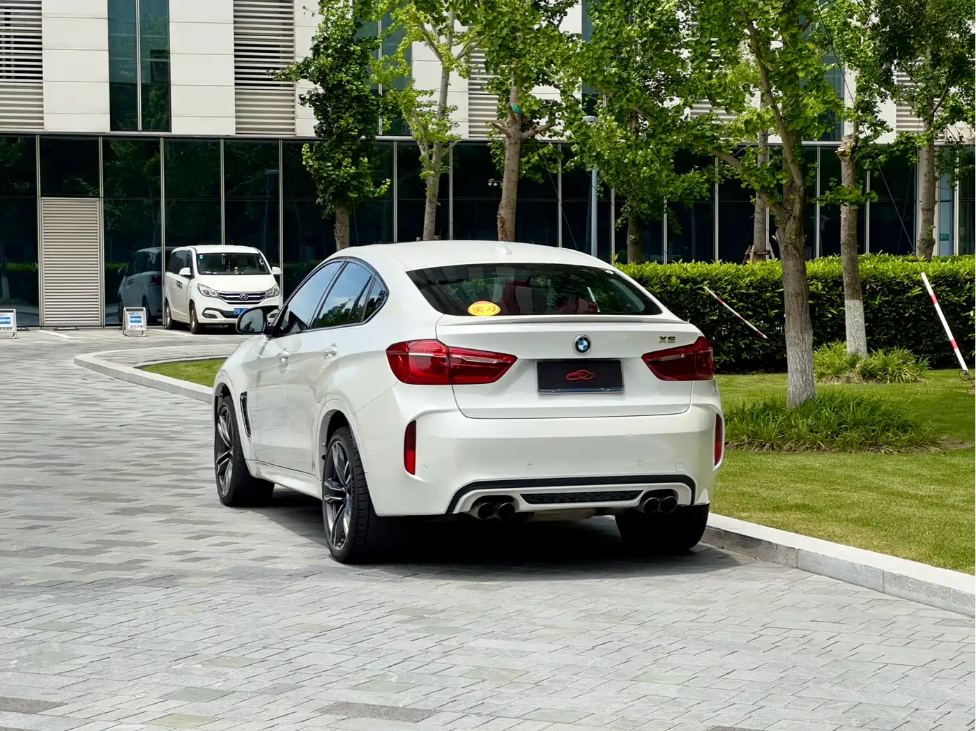 BMW X6 M 2015 X6 M фото 8