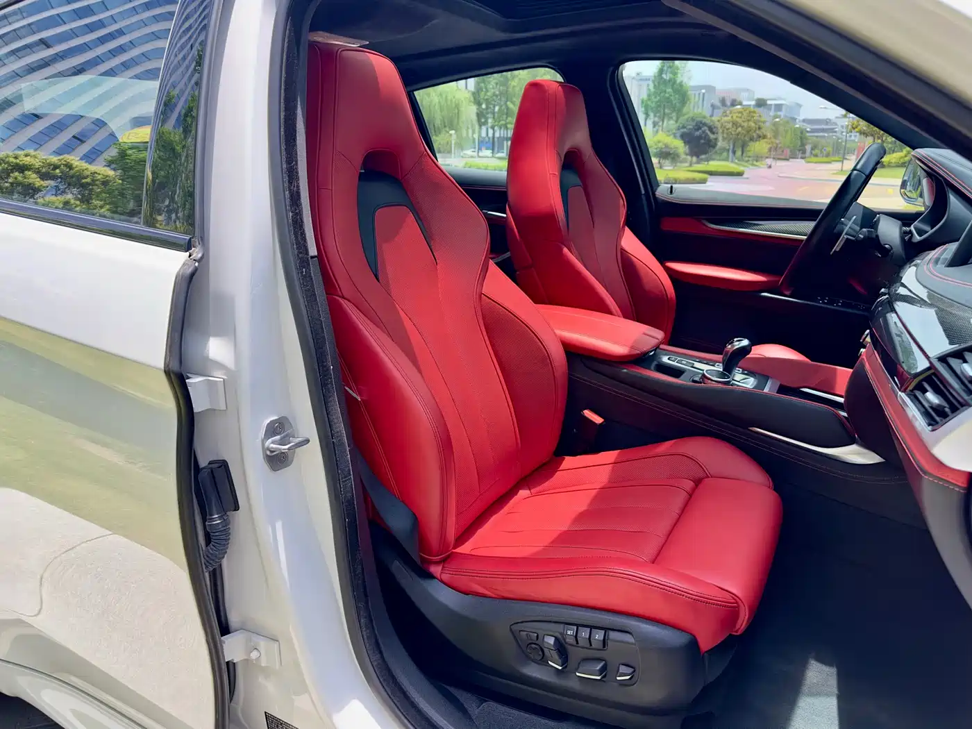 BMW X6 M 2015 X6 M фото 13