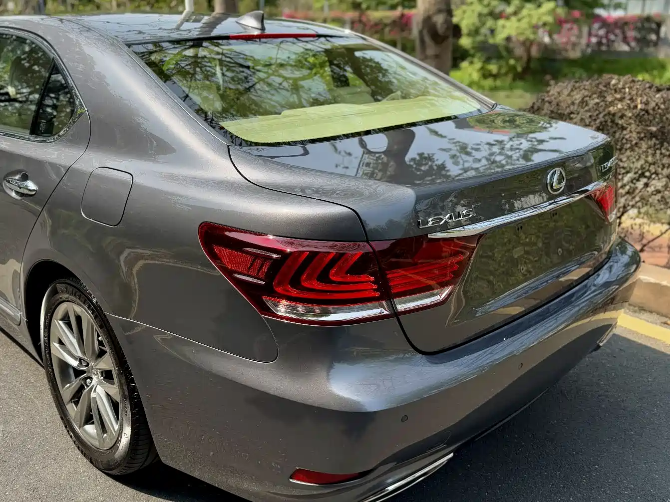 Lexus LS 2016 460L AWD Premium фото 15