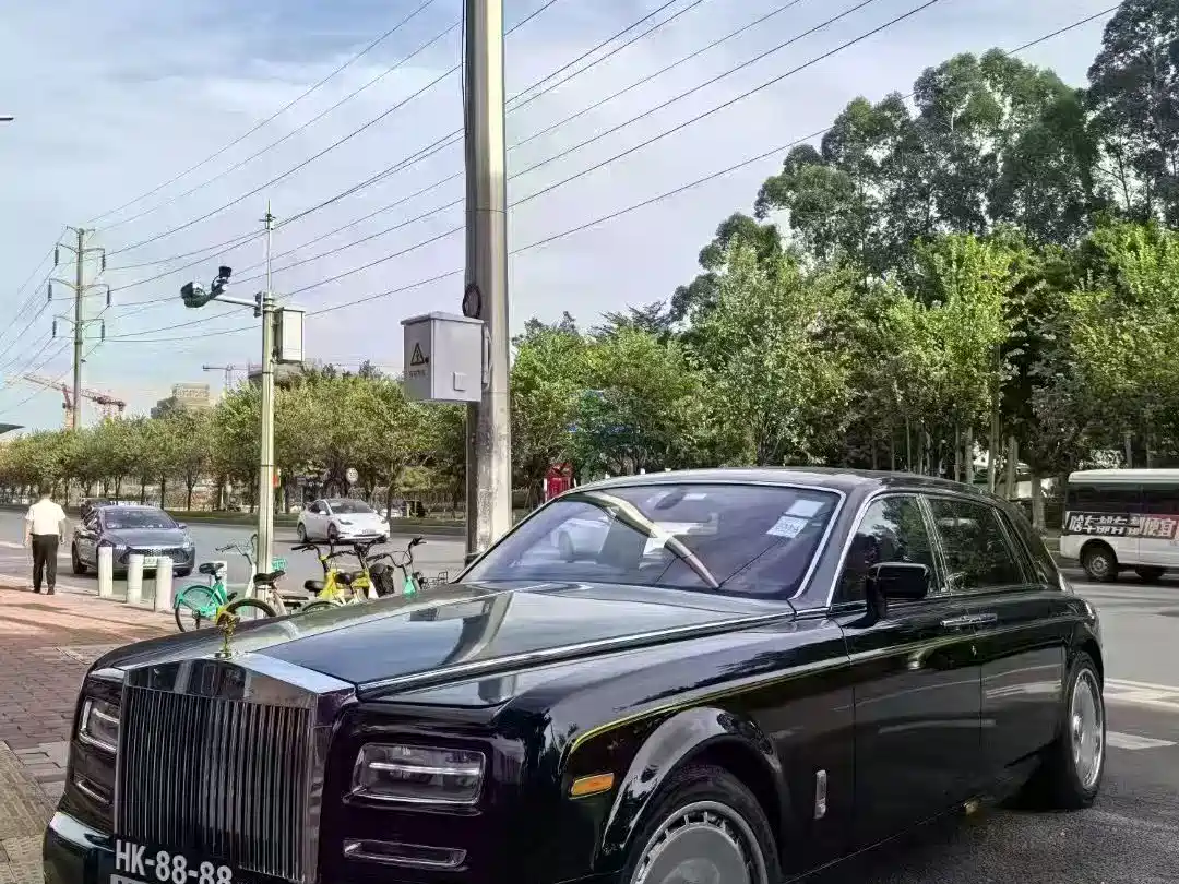 Rolls-Royce Phantom 2006 Model 6.7L Presidential