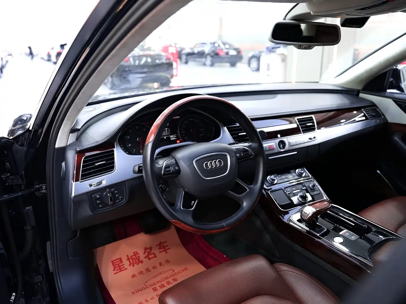 Audi A8 2013 A8L 6.3 FSI W12 quattro Flagship фото 14