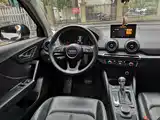 Photo 11 - Audi Q2L