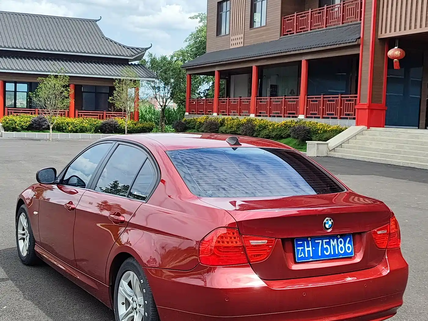 BMW 3 Series (Import) 2012 2012 318i Leading