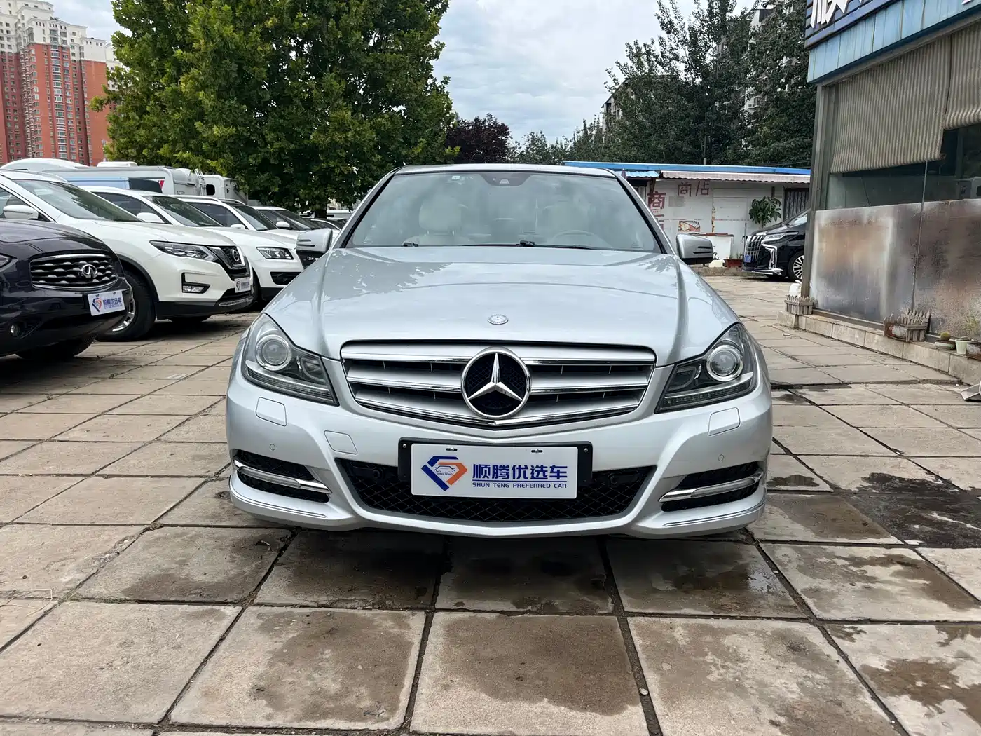 Mercedes-Benz C-Class 2011 C 300 Fashion фото 2