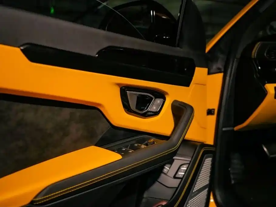 Lamborghini Urus 2023 2021 4.0T V8