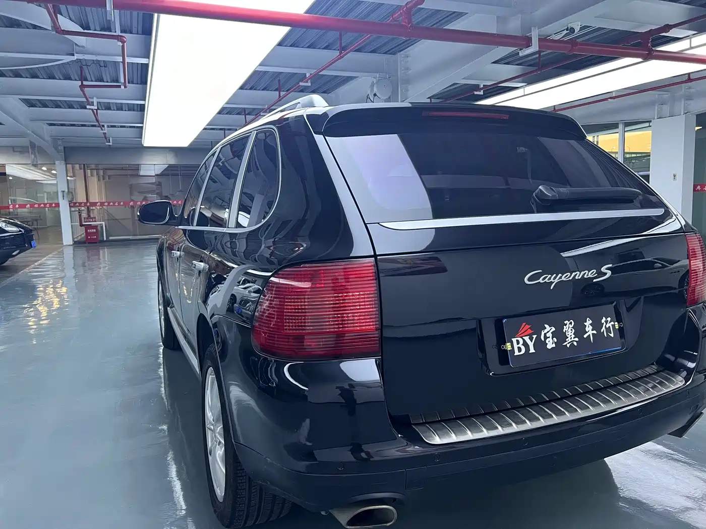 Porsche Cayenne 2006 Cayenne S 4.5L AT фото 4