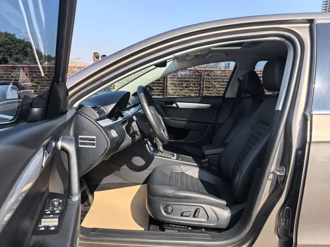 Volkswagen Magotan 2016 1.8TSI Smart Leading фото 4