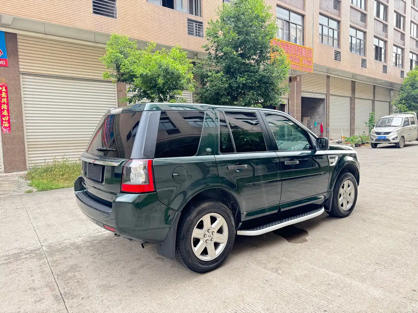 Land Rover Freelander 2 2010 3.2 i6 Automatic HSE Petrol фото 8