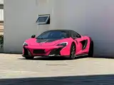 Photo 1 - McLaren 12C