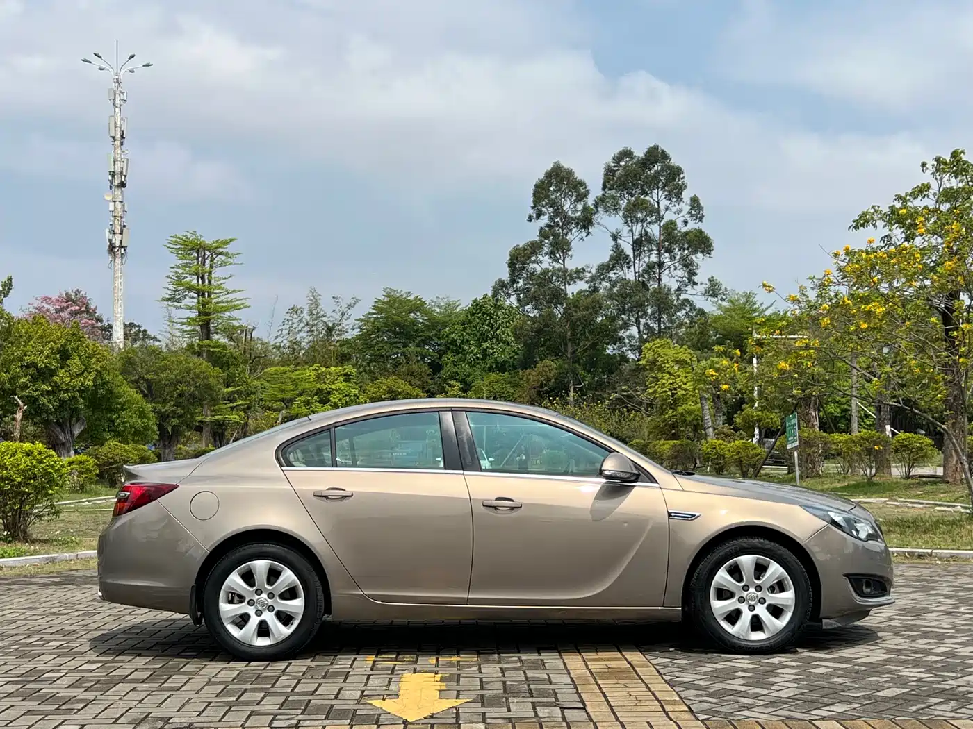 Buick Regal 2014 2.0L Leading Fashion Type фото 4