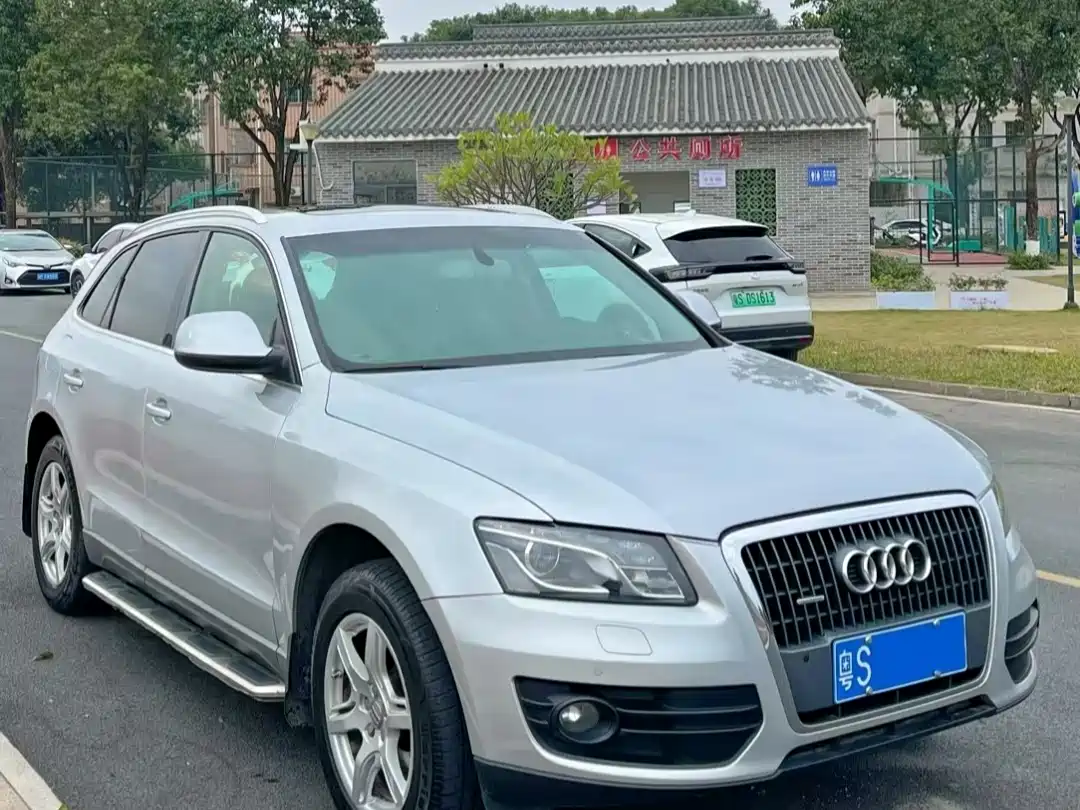 Audi Q5 2012 2.0TFSI Technology фото 3
