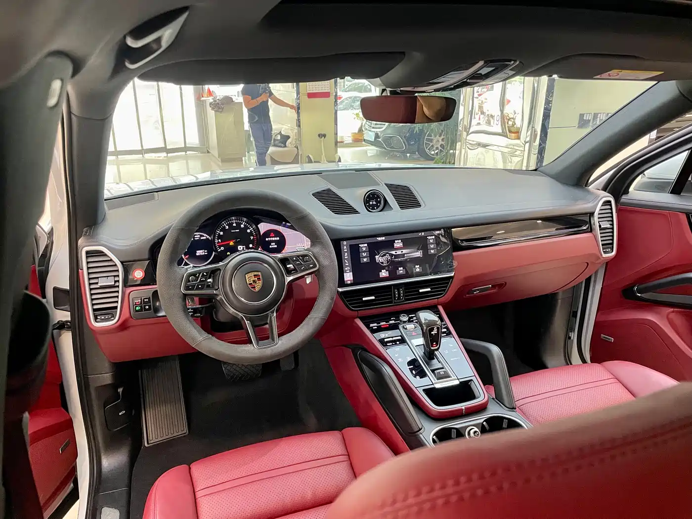 Porsche Cayenne 2019 Cayenne 3.0T фото 19