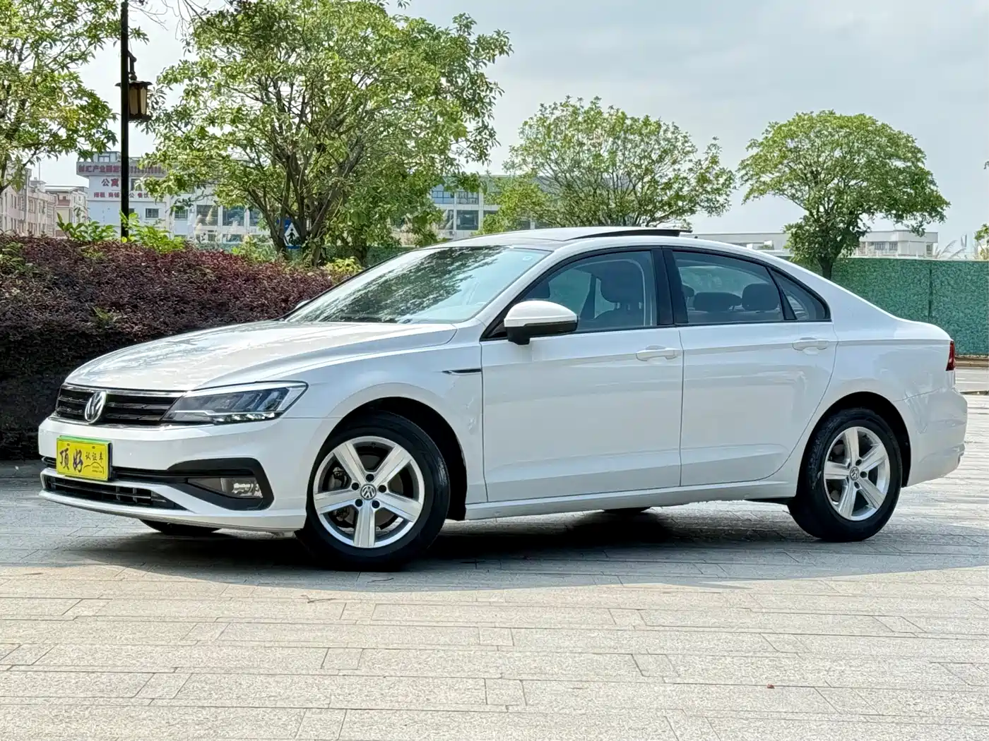 Volkswagen Lamando 2021 230TSI DSG Fashion Edition