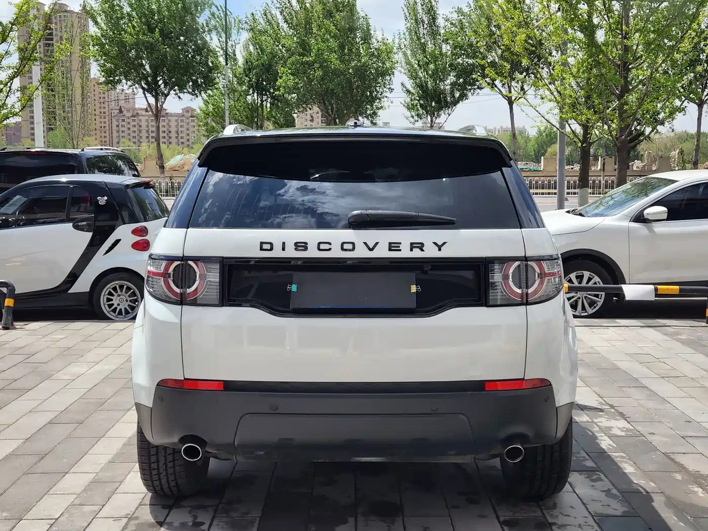 Land Rover Discovery Sport 2016 2.0T S фото 4