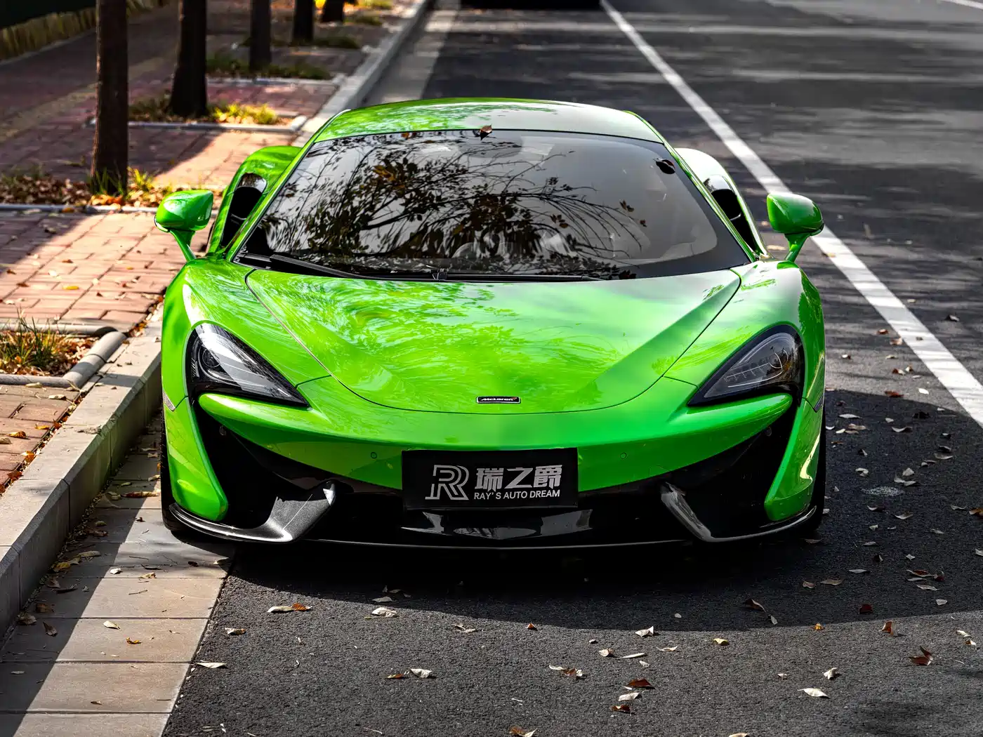 MCLAREN 570