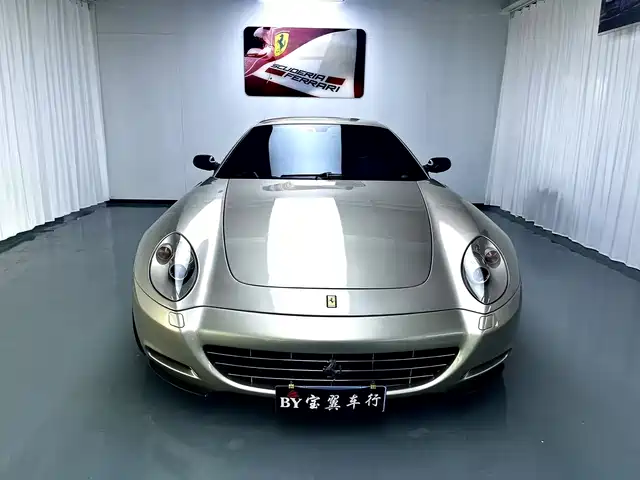  Ferrari Ferrari 612 2005 Scaglietti 5.7