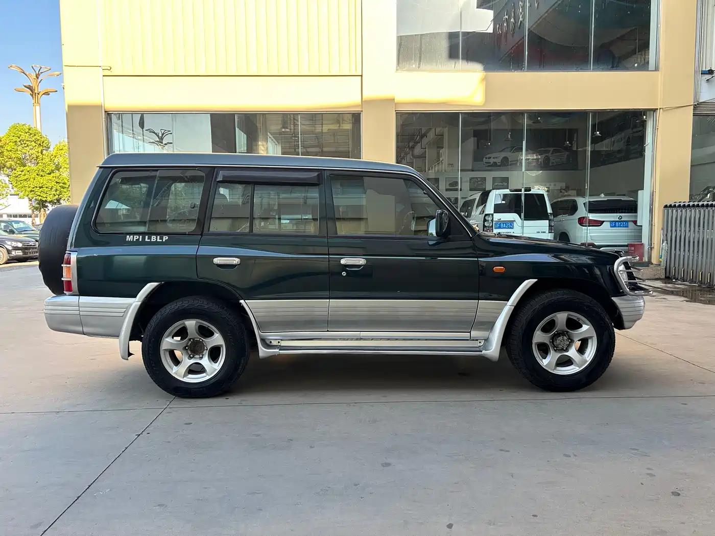 Leopaard Black King Kong 2011 2009 2.4L Manual 4WD