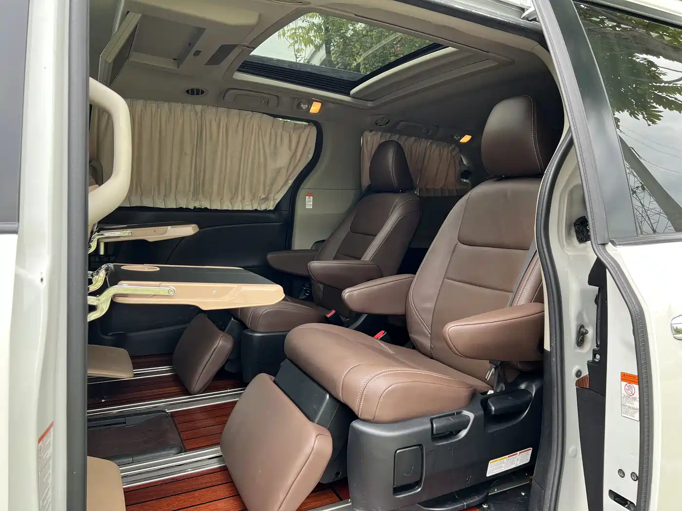 Toyota Sienna 2015 3.5L 2WD LE фото 10
