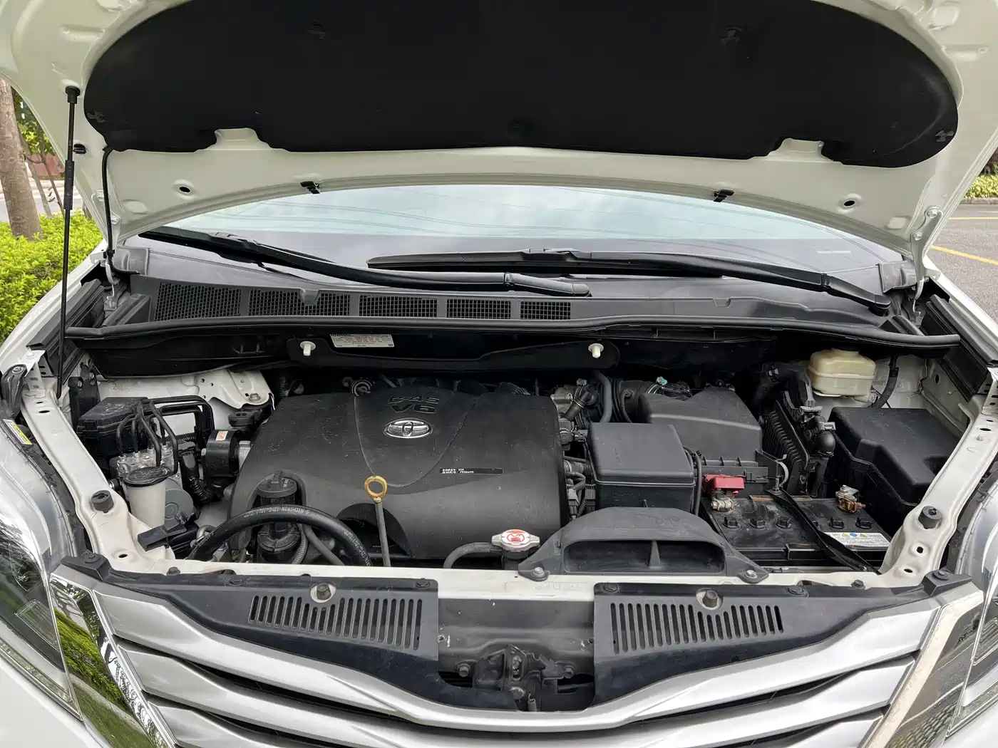 Toyota Sienna 2015 3.5L 2WD LE фото 6