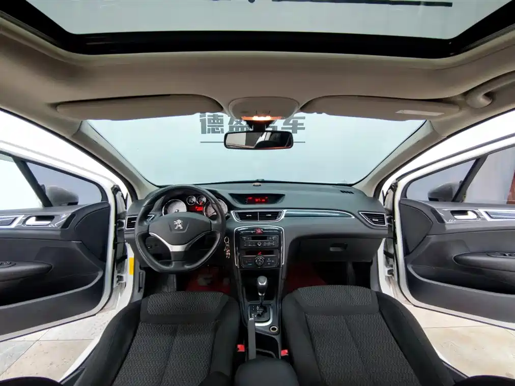 Peugeot 308 2016 1.6L Automatic Fashion фото 9