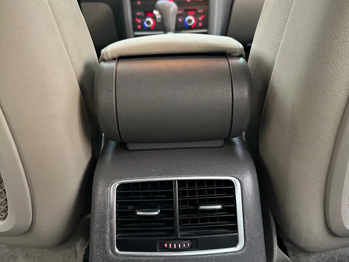 Audi A6L 2009 2009 2.4L Comfort