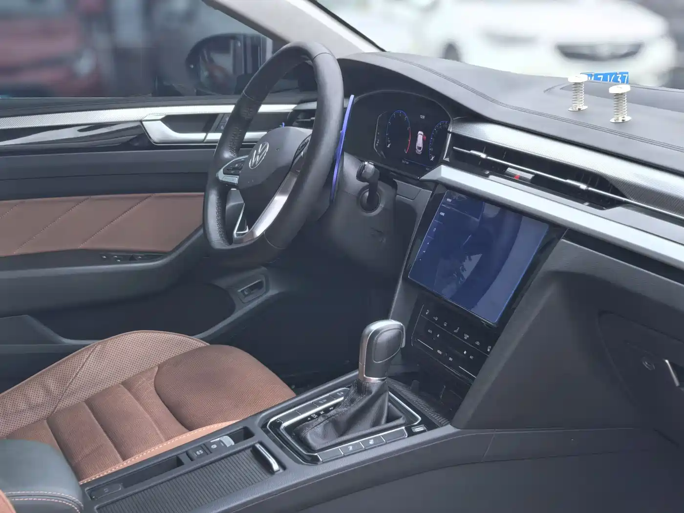 Volkswagen FAW-Volkswagen CC 2021 Shooting Brake 380TSI Hunter Heart Edition фото 10