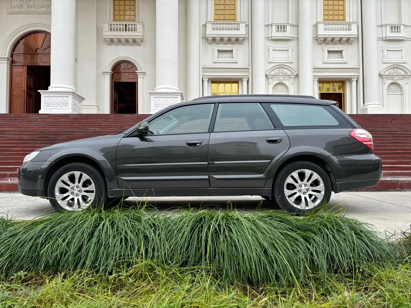 Subaru Outback 2005 3.0R фото 5