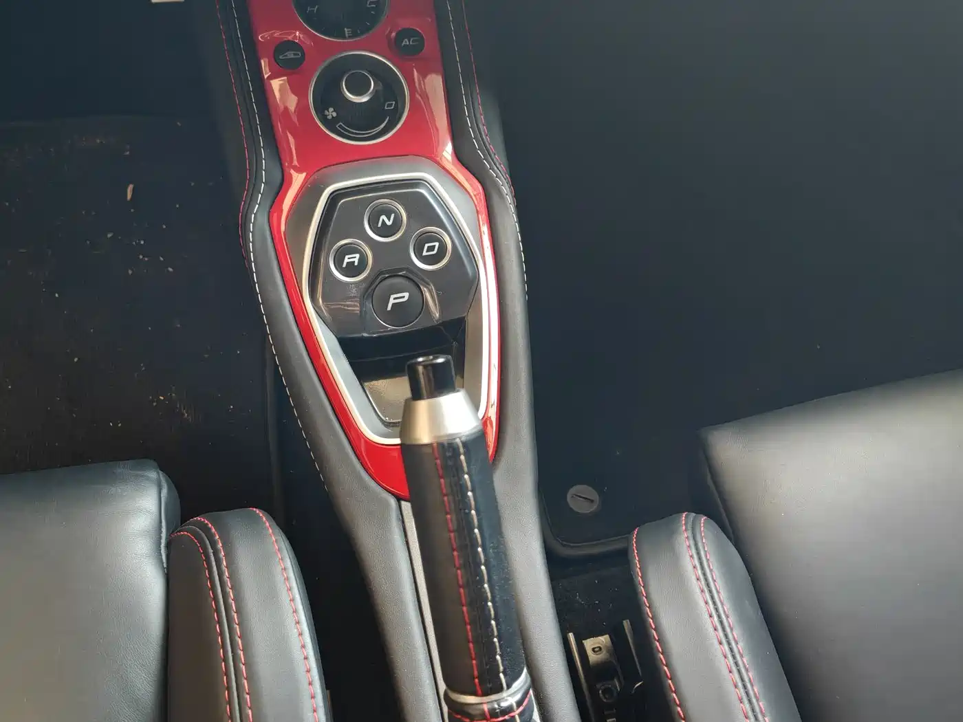 LOTUS SPORTS CAR EVORA