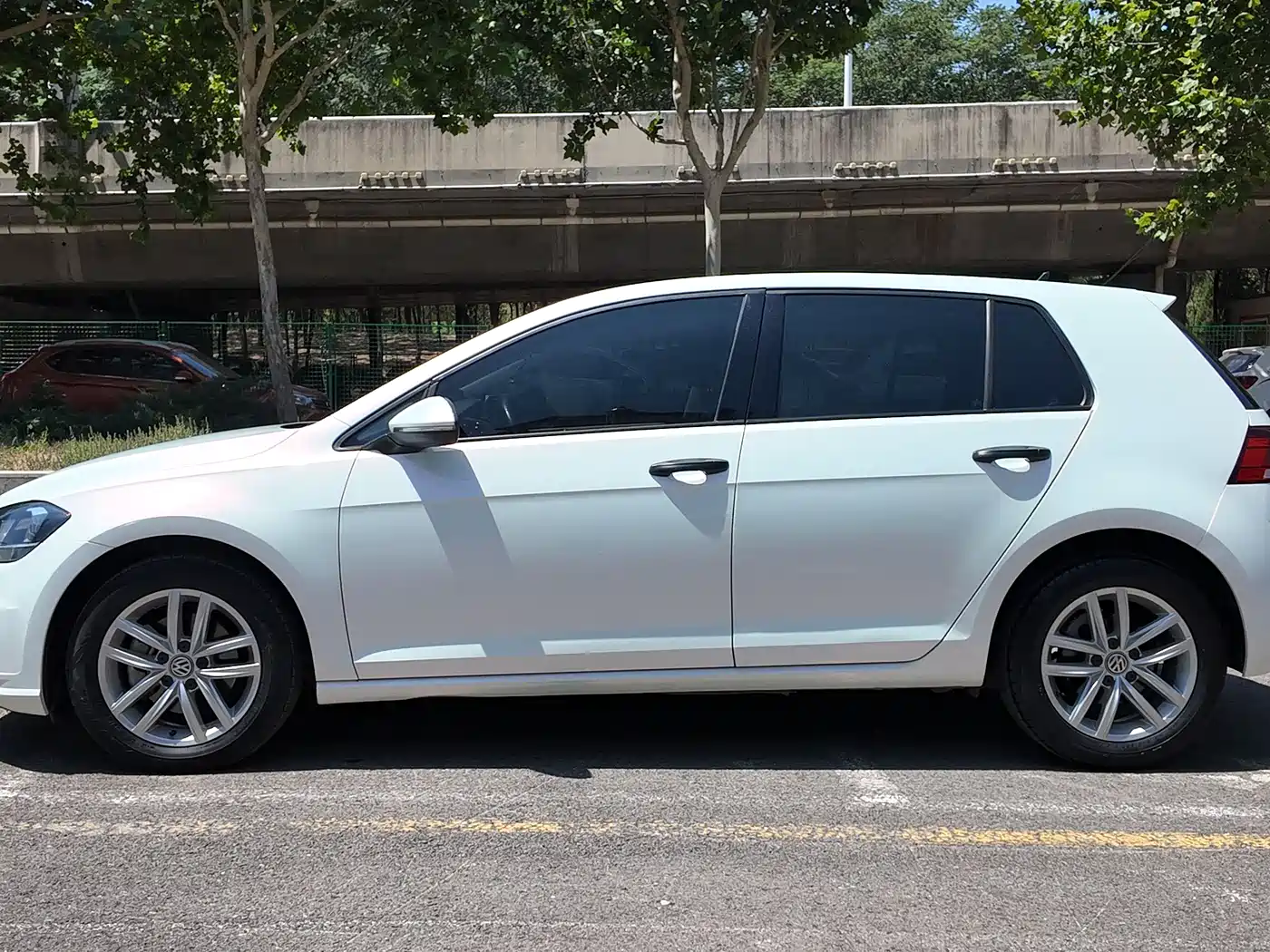 Volkswagen Golf 2019 200TSI DSG Comfort (China V) фото 5