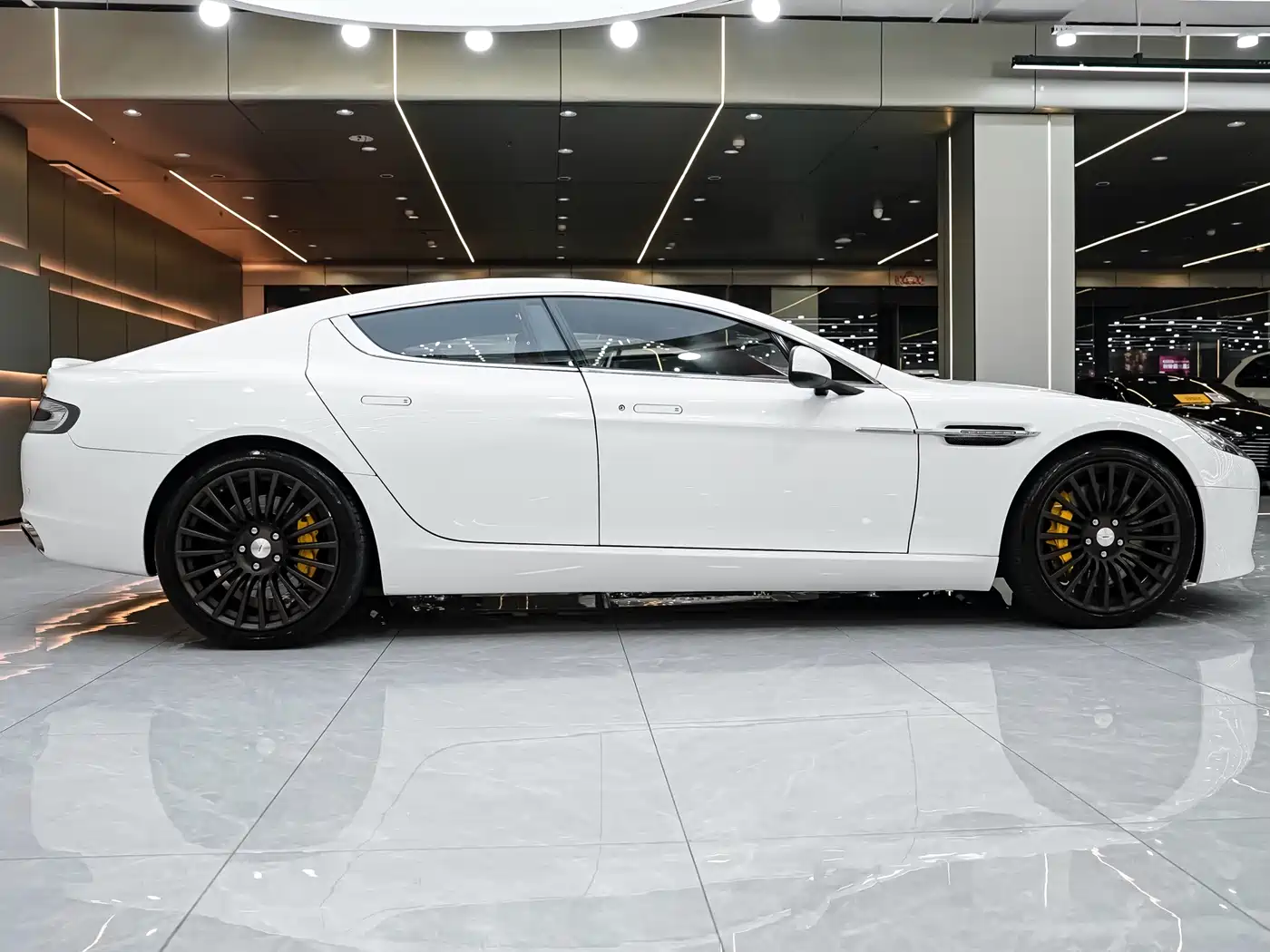 Aston Martin Rapide 2014 Model 6.0L S Centennial Edition фото 9