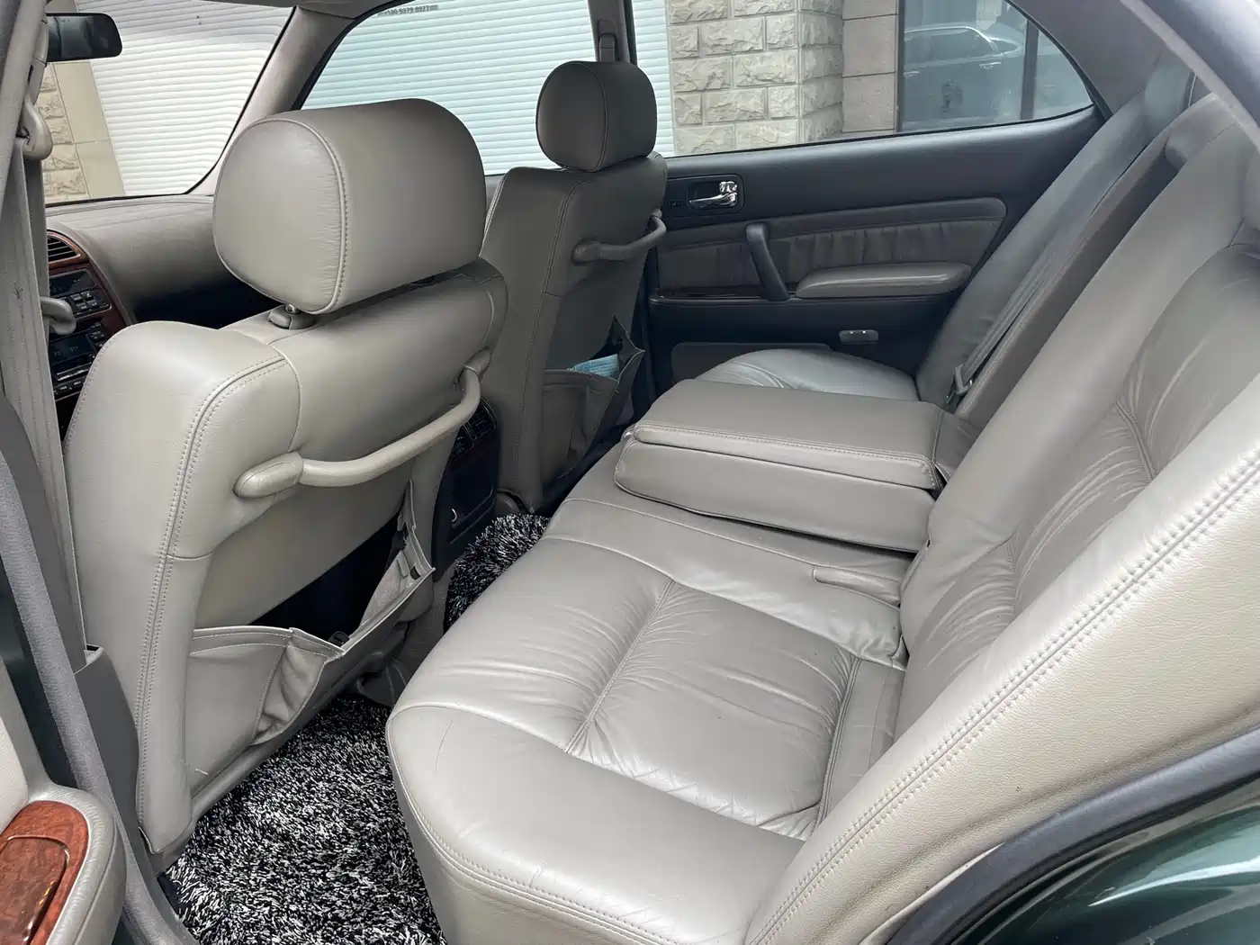 Nissan фото 5