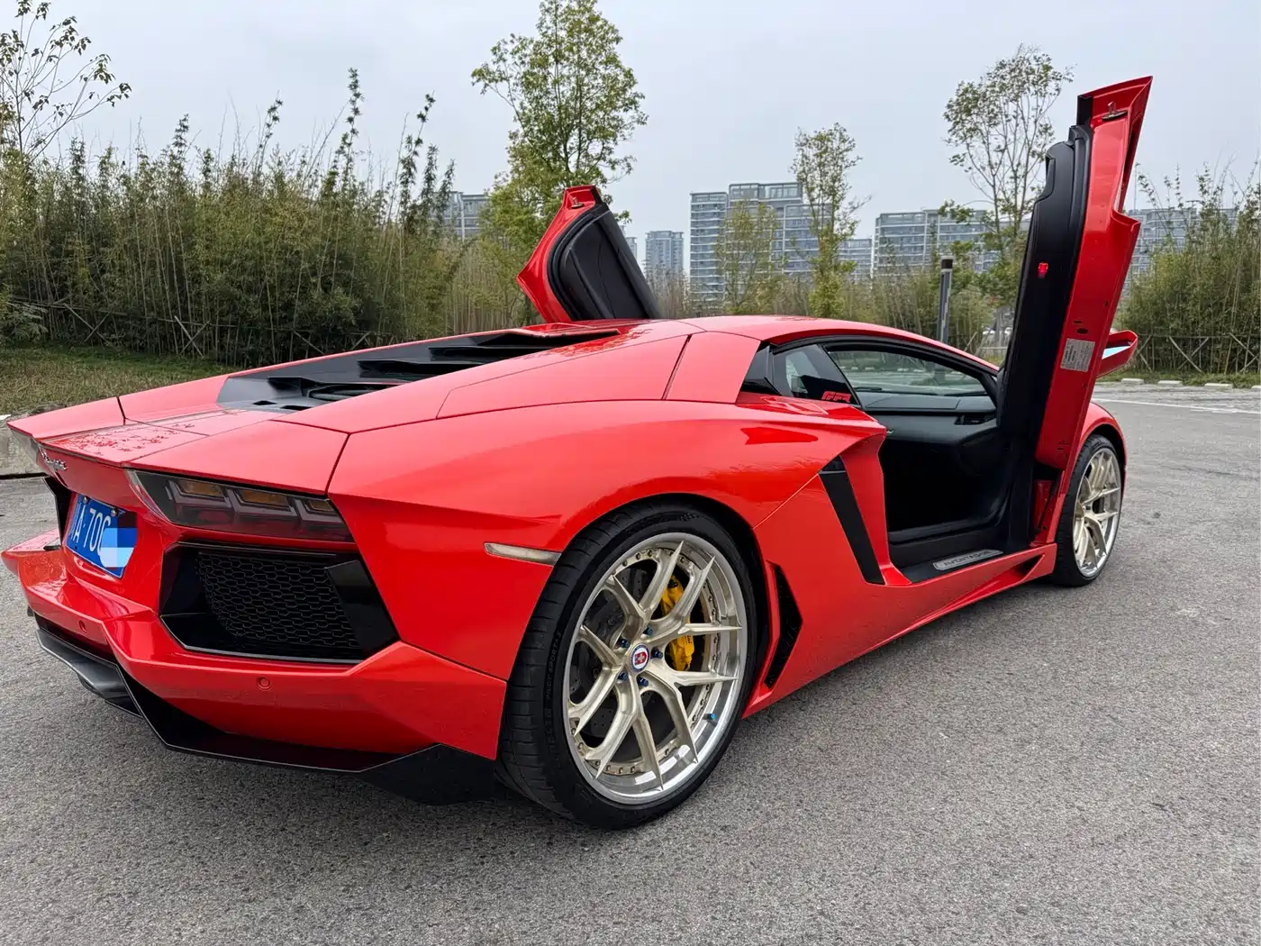Lamborghini Aventador 2012 2011 LP 700-4