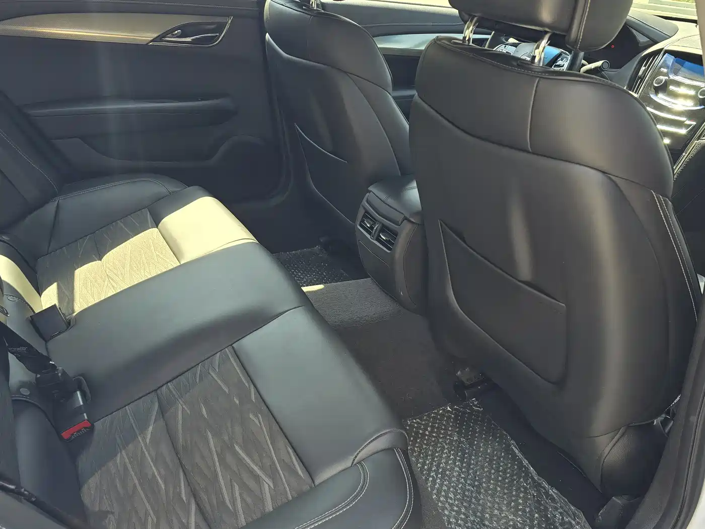 Cadillac ATS-L 2014 25T Comfort фото 7