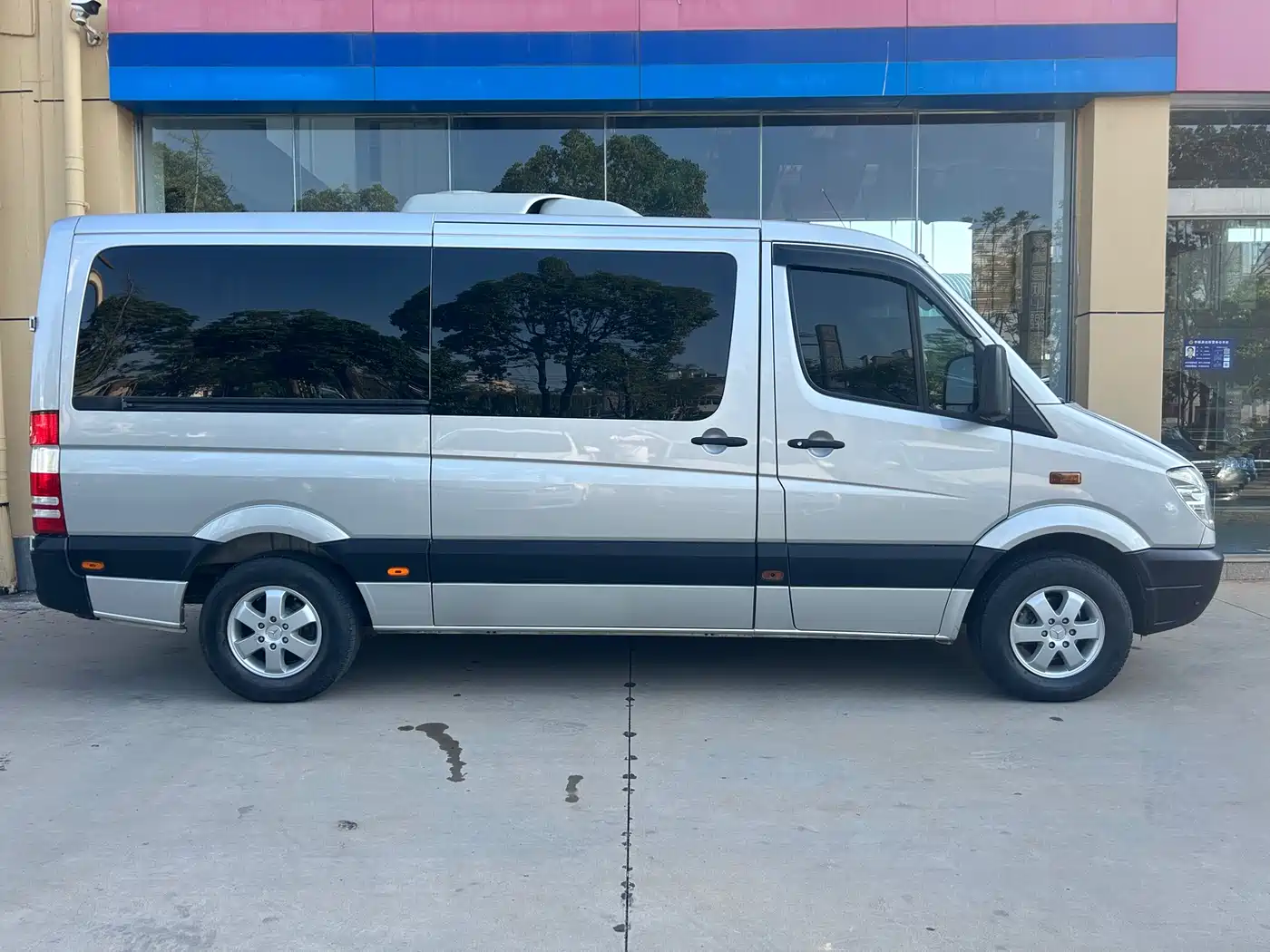Mercedes-Benz Sprinter 2009 Model Enhanced Version фото 7