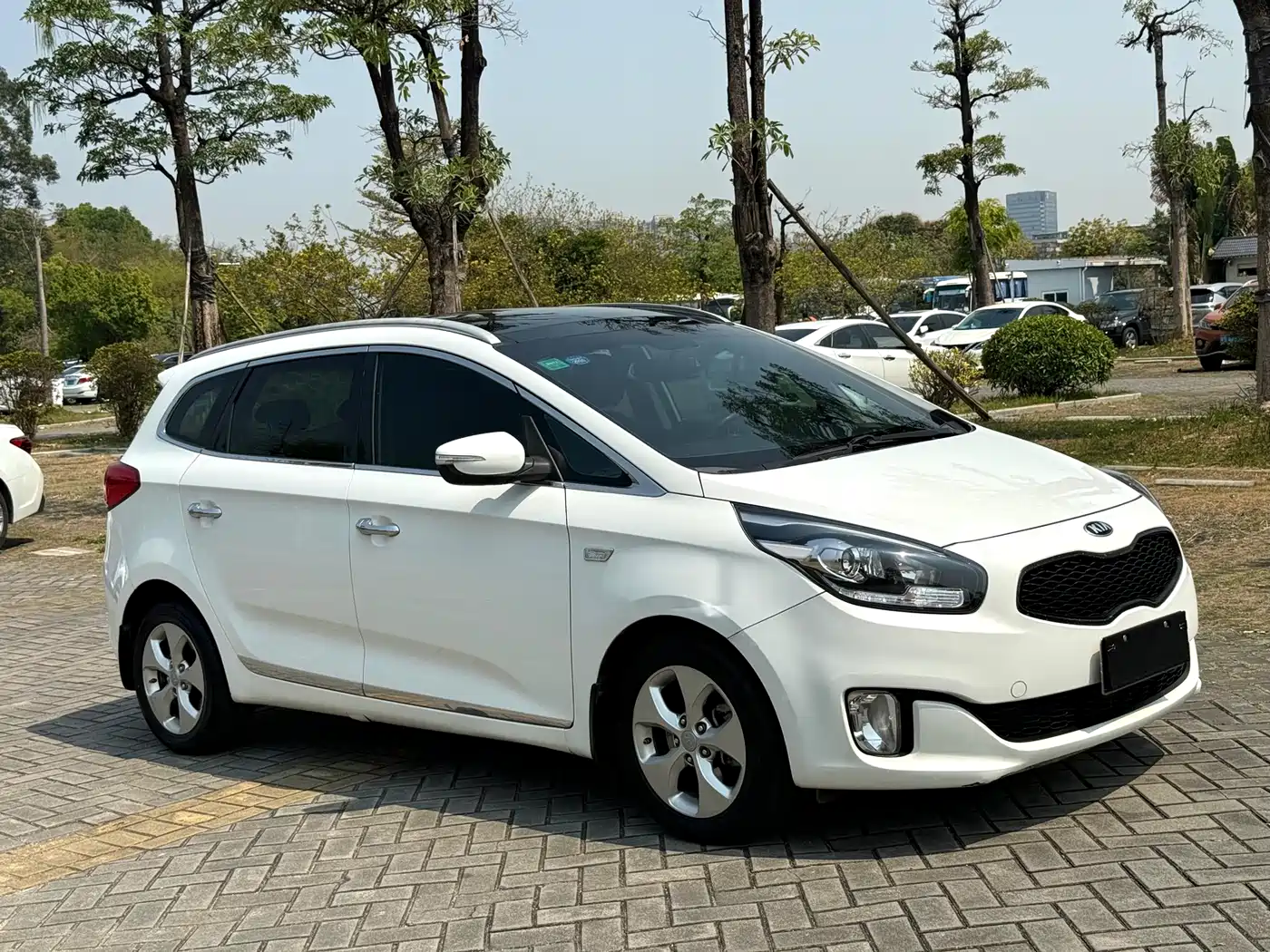 Kia Carens 2013 2.0L 5-seat Auto Comfort (China V) фото 3