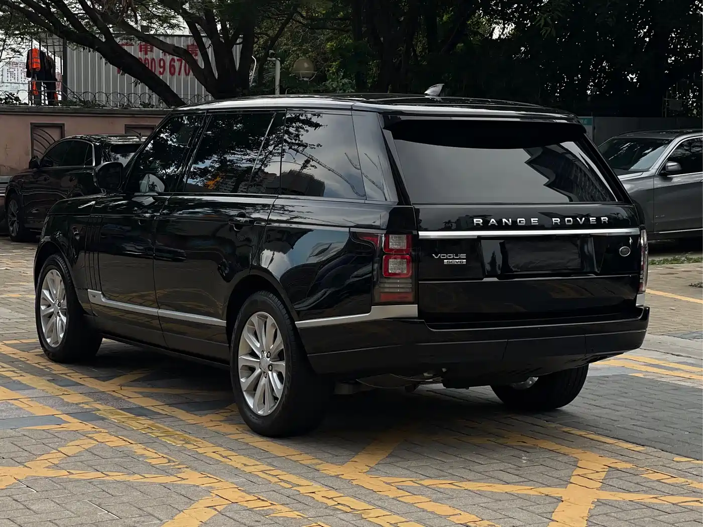 Land Rover Range Rover 2017 3.0 SC V6 Vogue LWB (Long Wheelbase) фото 20