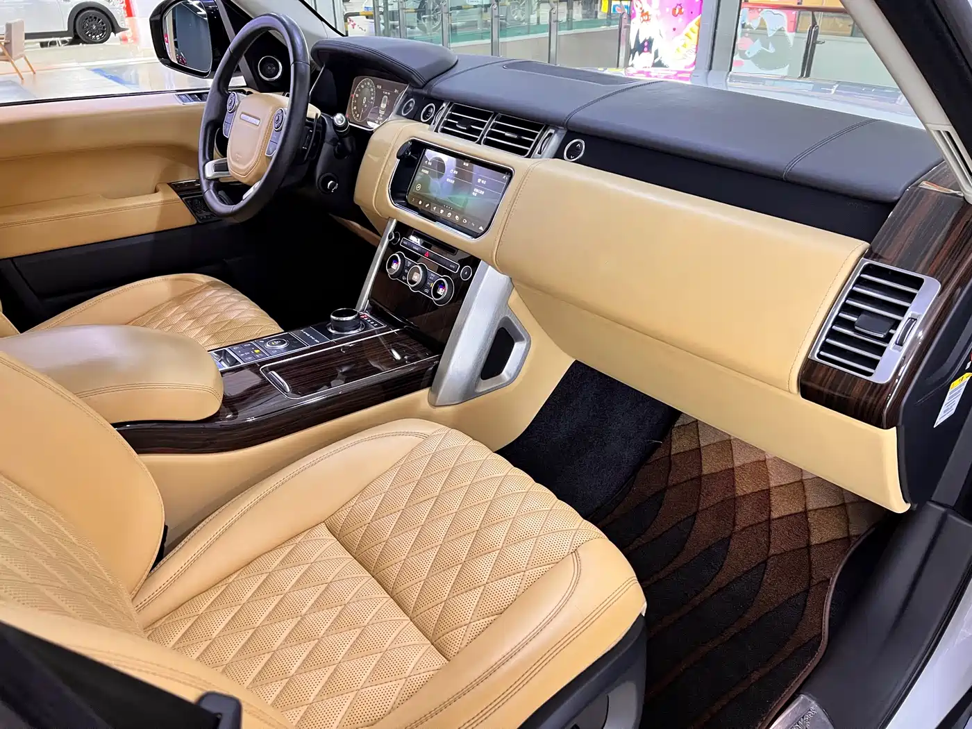 Land Rover Range Rover 2016 3.0 SC V6 Vogue LWB фото 19