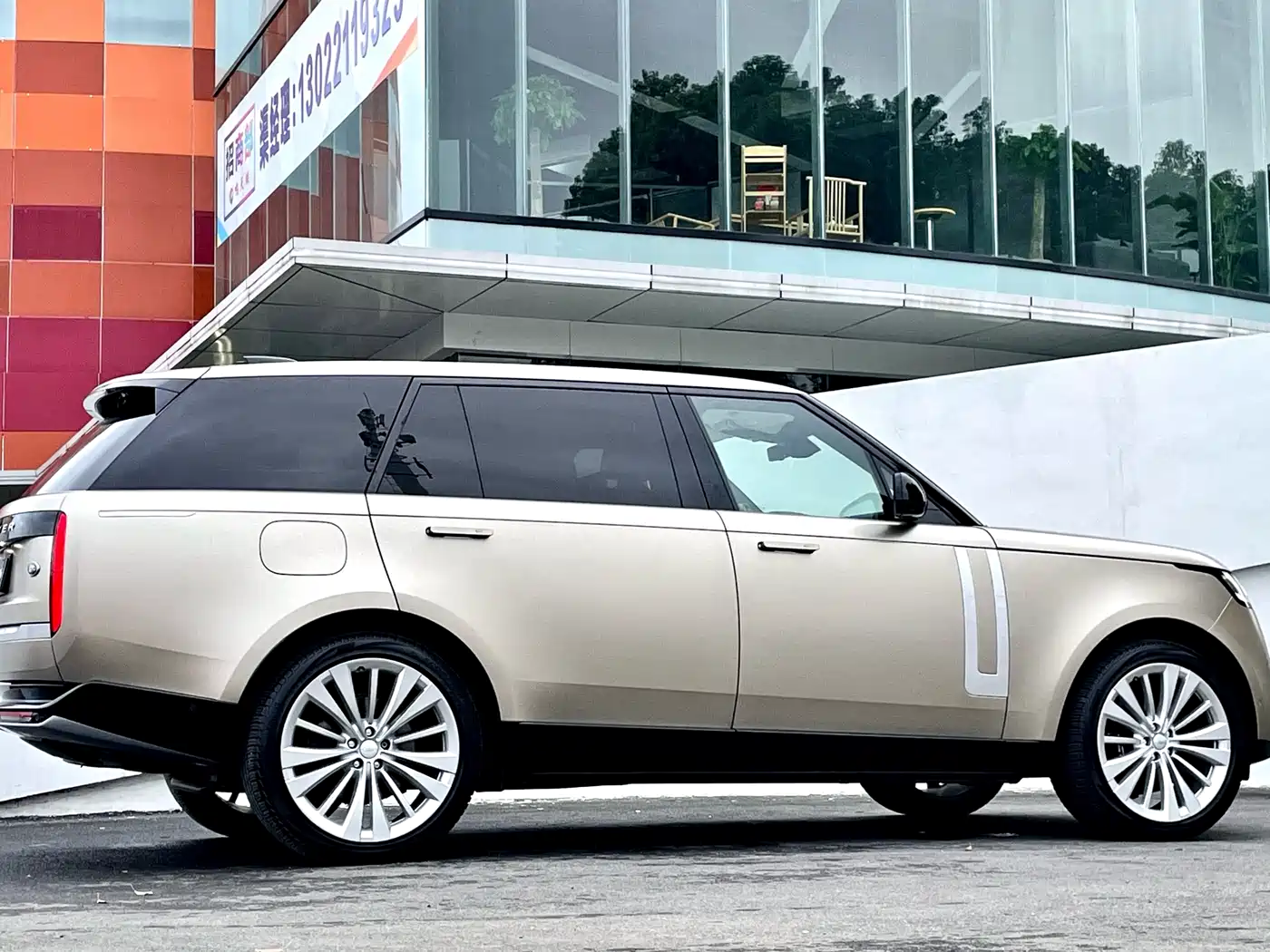 Фото 7 - Land Rover Range Rover