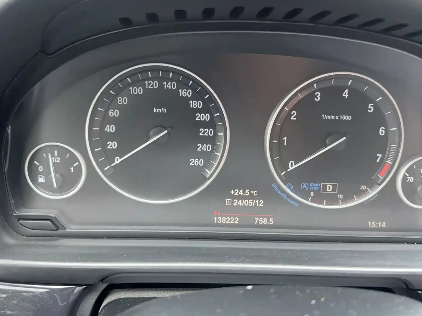 BMW 5 Series 2014 520Li Elegance фото 10