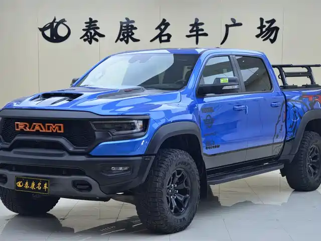 RAM Trucks 6.2T, американская спецификация