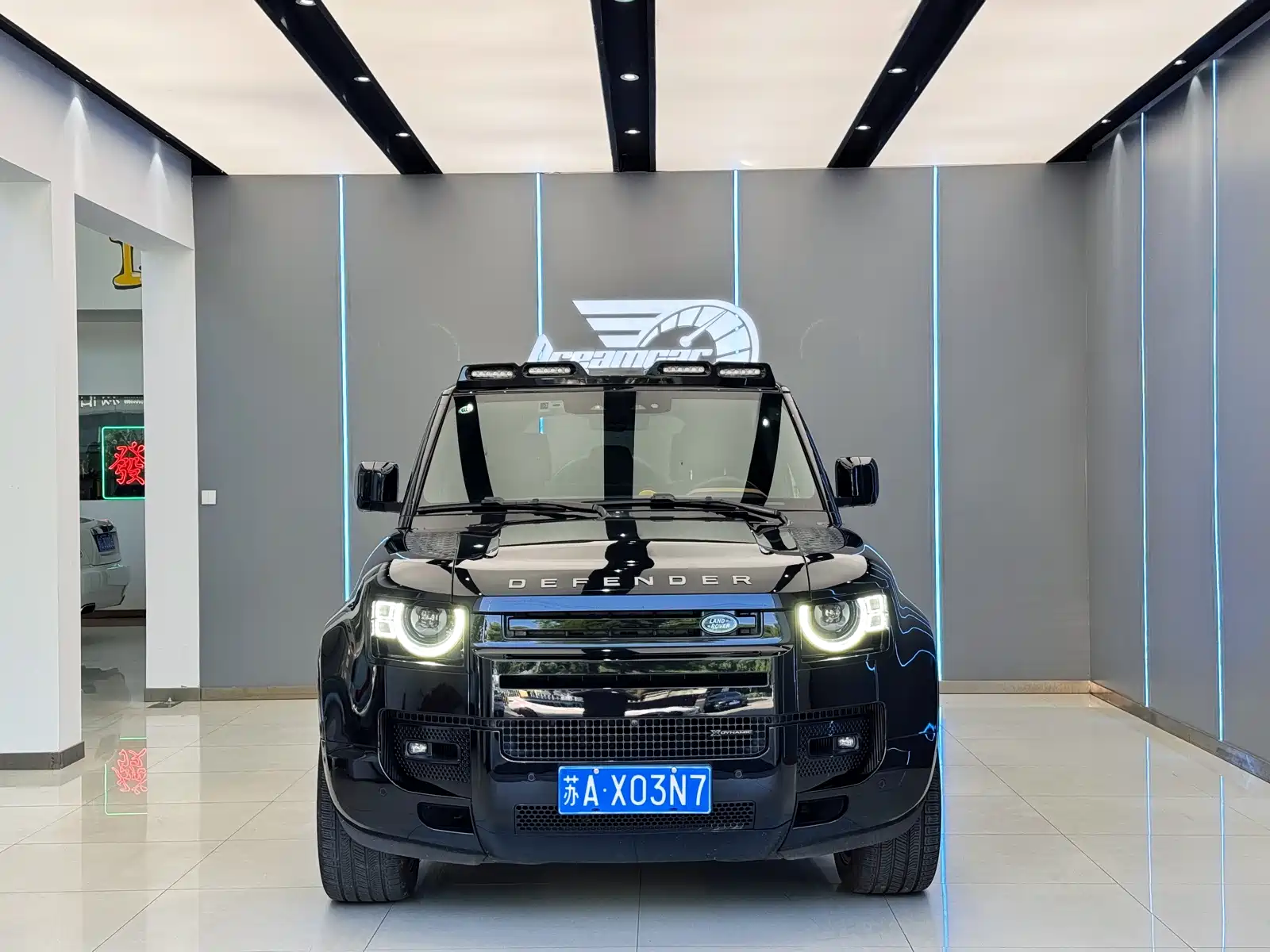 Фото 2 - Land Rover Defender