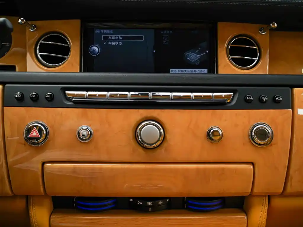 Rolls-Royce Phantom 2014 2013 6.7L Extended Wheelbase (EWB)