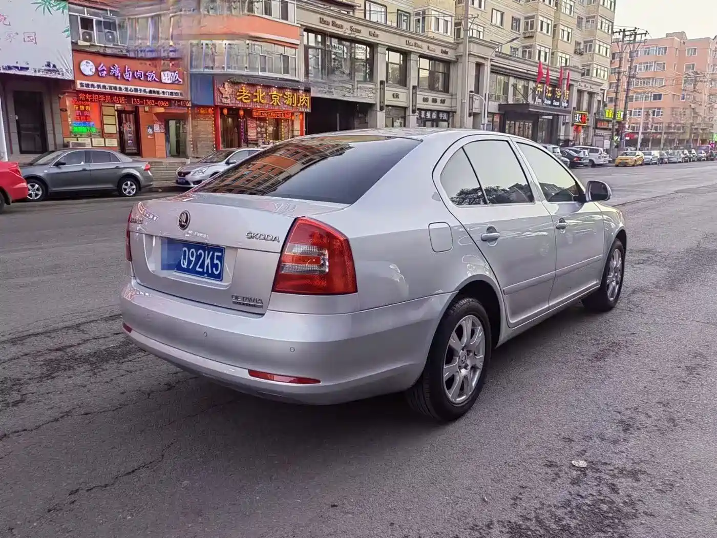 Škoda Octavia 2015 Classic 1.6L Manual Elite Edition фото 4